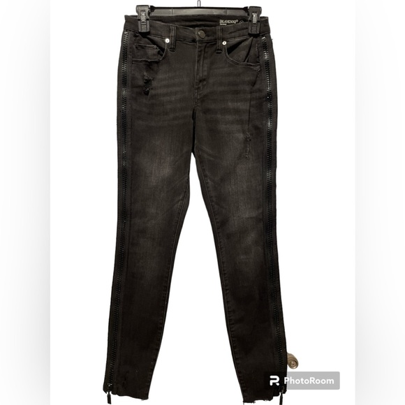 Blank NYC Denim - Blanknyc The Bond Full Side Zip Mid-rise
Distressed Skinny Jeans size 27